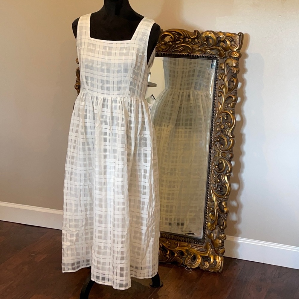 Frill Sleeveless Cream Dress Ladies